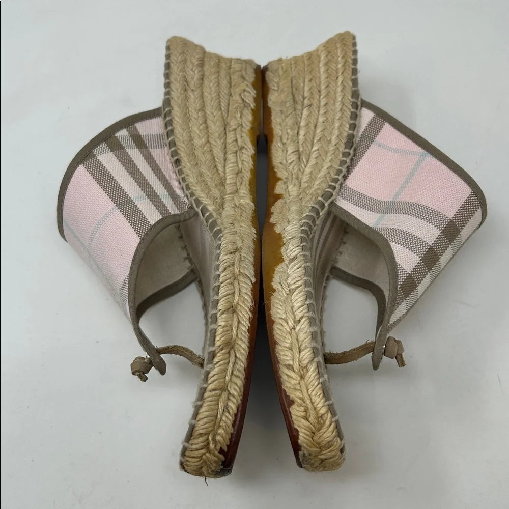 Burberry Mews Espadrille Wedges Nova Check Pattern Size 41